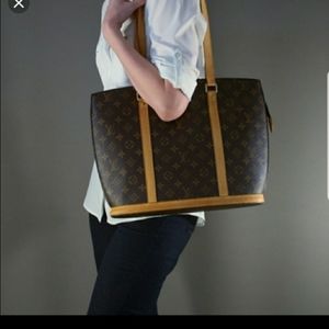 🦋STUNNING LOUIS VUITTON SHOULDER BAG 🦋